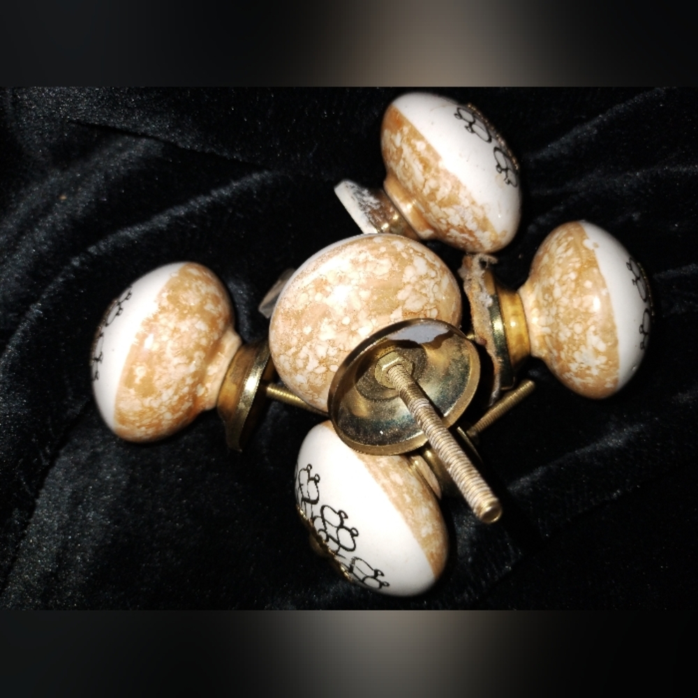 Taja gold white ceramic knobs - Picture 8 of 12